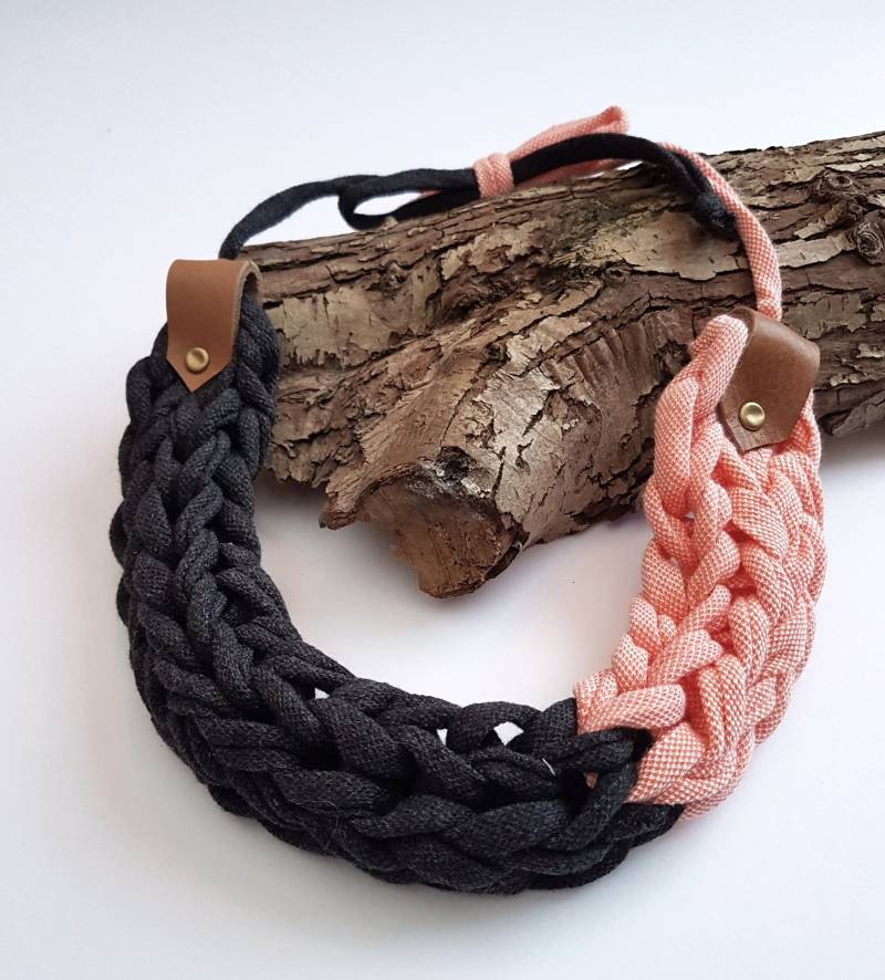 Grobstrick Baumwolle Bunte Halskette Grobstrick Baumwolle Bunte Halskette von FisherAndBumble