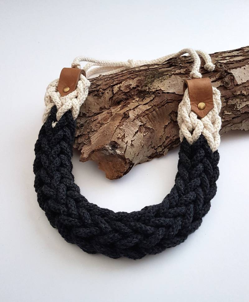 Grobstrick Baumwolle Bunte Halskette Grobstrick Baumwolle Bunte Halskette von FisherAndBumble