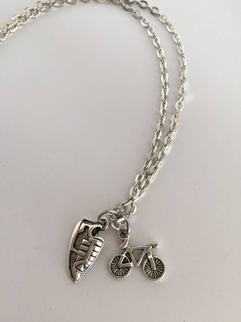 Liebe Es Zu Laufen Und Fahrrad Fahren - Fitness, Laufen, Läufer, Marathon, Radfahren, Rennen Halskette Oder Schlüsselanhänger von FitChickJewelry