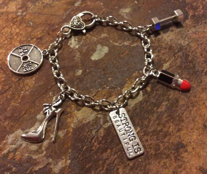 strong Is Beautiful Armband, Bodytraining Gewichtheben Fitness Hantel Kettlebell Schmuck von FitChickJewelry
