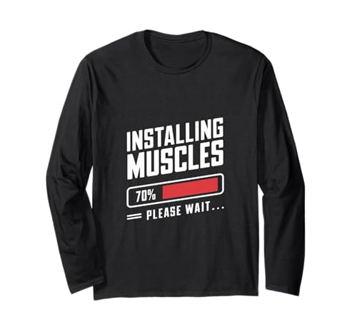 Installieren Sie Muskeln. Bitte warten Sie auf Fitness Männer Frauen Cool Langarmshirt Installieren Sie Muskeln. Bitte warten Sie auf Fitness Männer Frauen Cool Langarmshirt von Fitness Fans Men Women