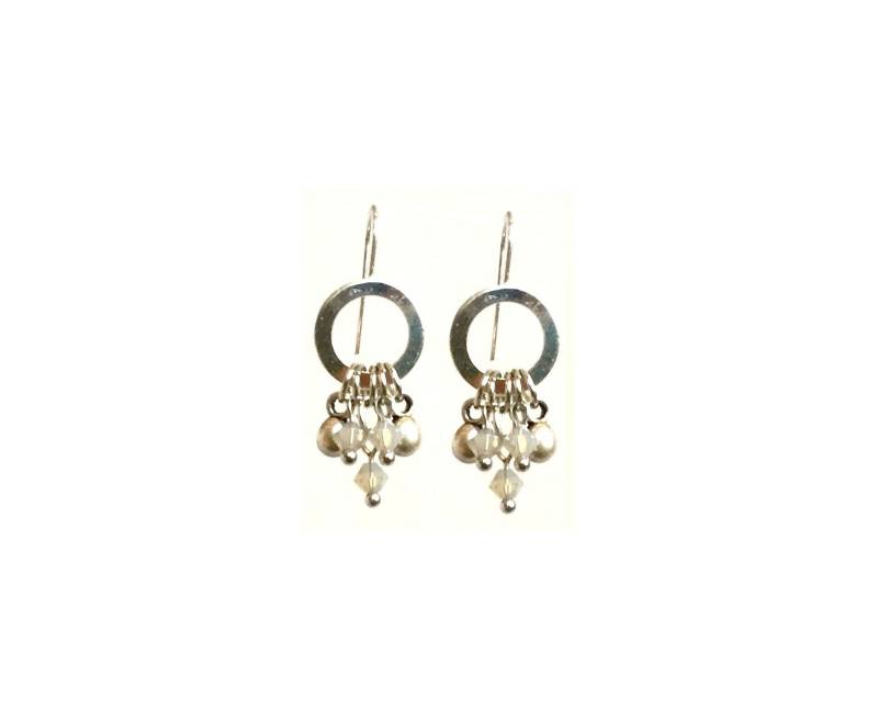 Fiva Ohrringe Silber Kreis Mit Swarovski Glasperlen in Lightgrey-Opal, Allerigker Geeignet Fiva Ohrringe Silber Kreis Mit Swarovski Glasperlen in Lightgrey-Opal, Allerigker Geeignet von FivaJewelryDE