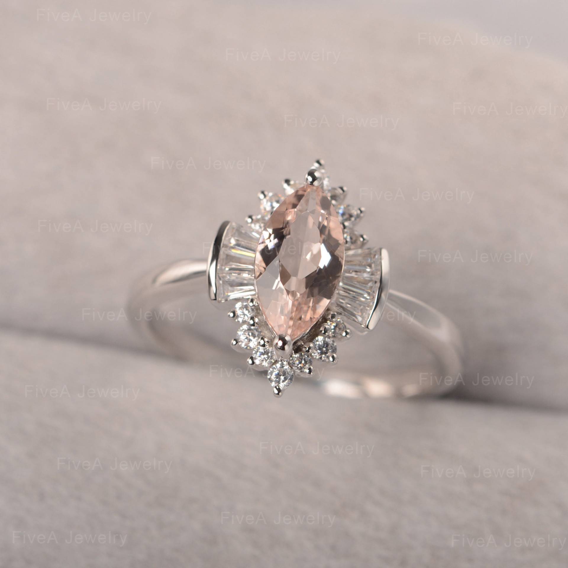 Echte Morganit Ring Marquise Geschnitten Einzigartiges Design Cocktail Für Frauen von FiveAjewelry