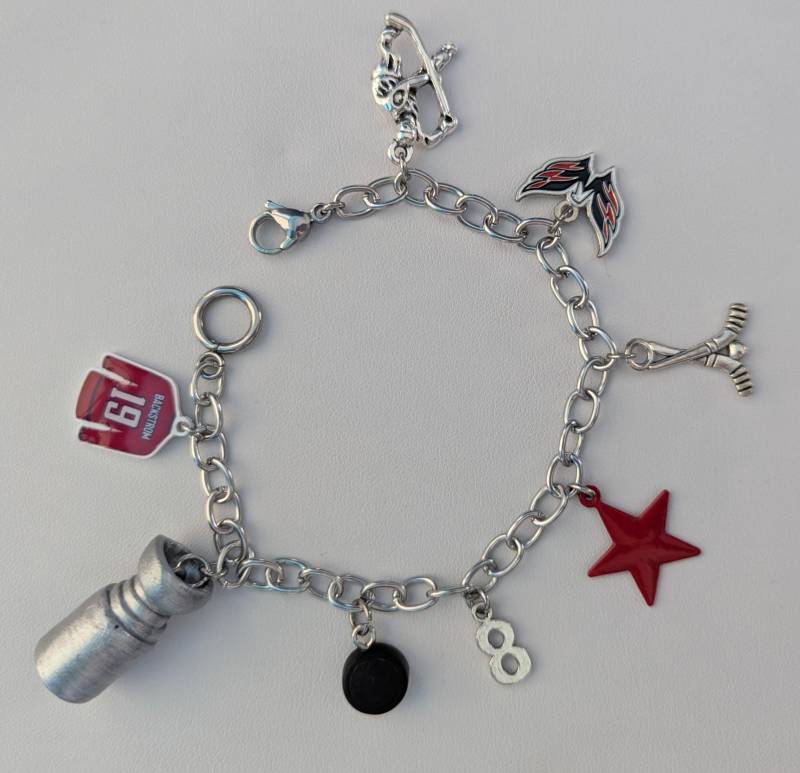Washington Capitals Stanley Cup Inspiriertes Bettelarmband Washington Capitals Stanley Cup Inspiriertes Bettelarmband von FixationForest