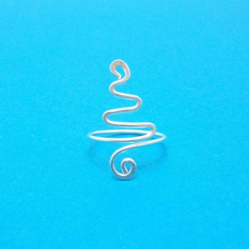 Zick-Zack-sterlingsilberring - Handgemachter, Massiver Silberring Zick-Zack-sterlingsilberring - Handgemachter, Massiver Silberring von FizzCatCreations