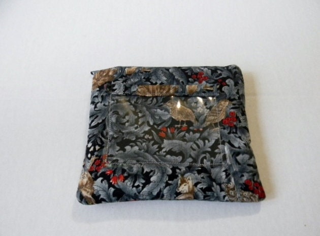 Grau Und Schwarz William Morris Wild Animal Reißverschluss Ändern Geldbörse W/Id Tasche Grau Und Schwarz William Morris Wild Animal Reißverschluss Ändern Geldbörse W/Id Tasche von FlapdoodleBags