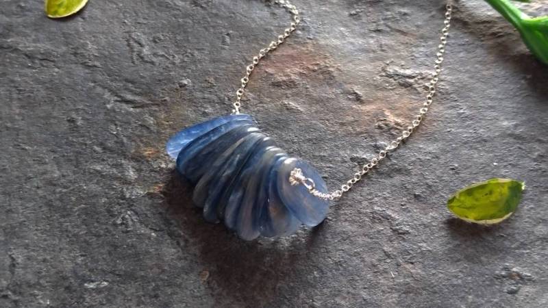 Blaue Kyanit Kette Halskette, Sterling Silber Blau Edelstein Anhänger Geschenk Für Sie Blaue Kyanit Kette Halskette, Sterling Silber Blau Edelstein Anhänger Geschenk Für Sie von FlarantoJewelry
