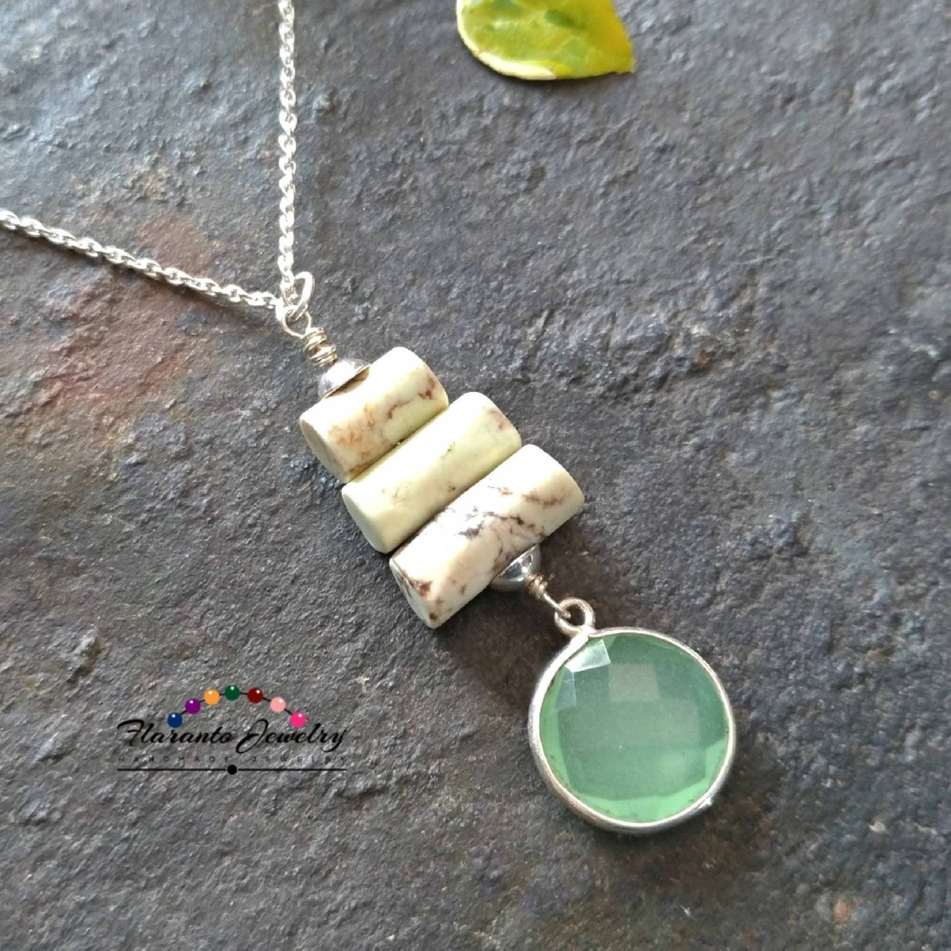 Chrysoprase Und Chalcedon Halskette, Sterling Silber Edelstein Kette Grüne Kostenloser Versand, Geschenk Für Sie von FlarantoJewelry