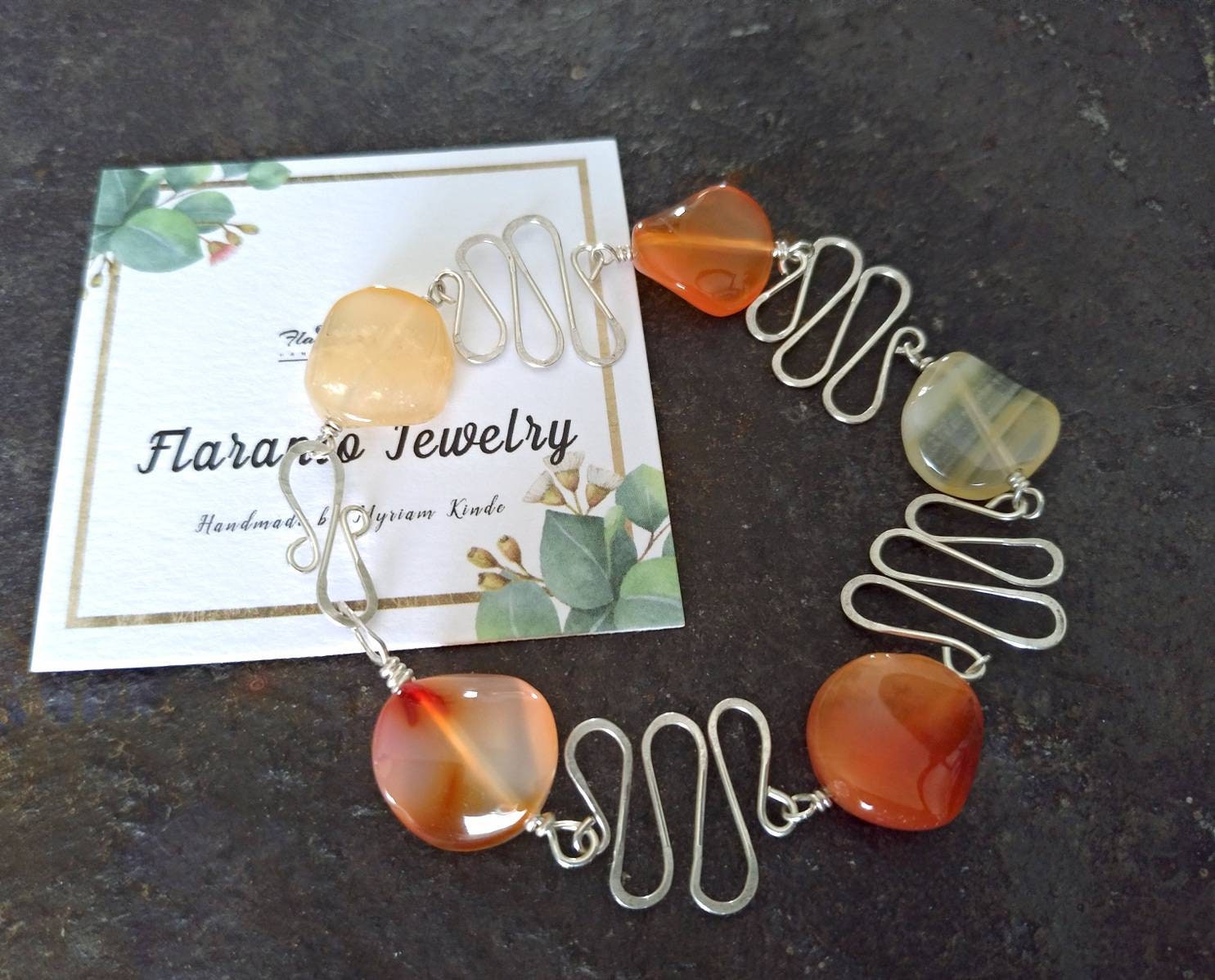 Orange Und Gelb Armband, Karneol Sterling Silber Twisted Wire Geschenk Für Sie, Urlaub von FlarantoJewelry