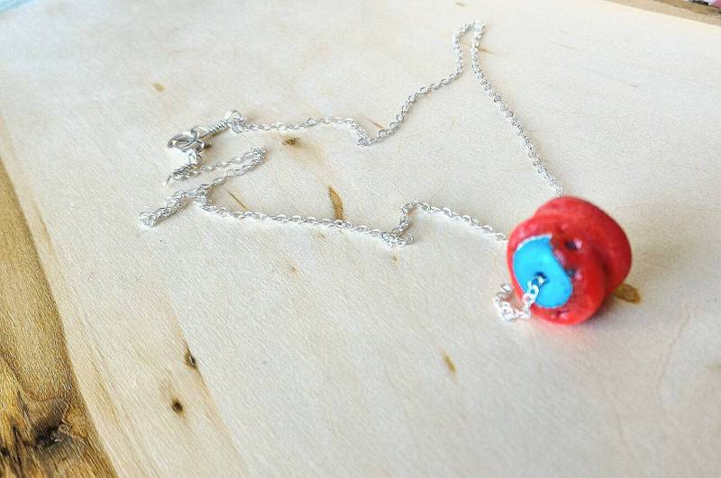 Rot Und Blau Vintage Lampwork Anhänger, Halskette, Sterling Silber Kette Perle Geschenk Für Sie Rot Und Blau Vintage Lampwork Anhänger, Halskette, Sterling Silber Kette Perle Geschenk Für Sie von FlarantoJewelry