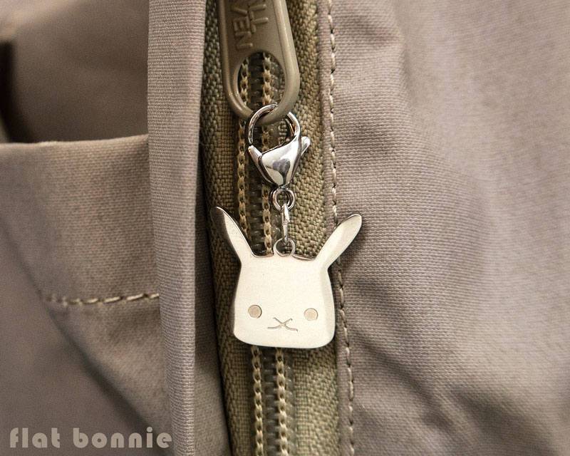 Häschen Anhänger Edelstahl Kawaii Rucksack Zipper Pull von FlatBonnie