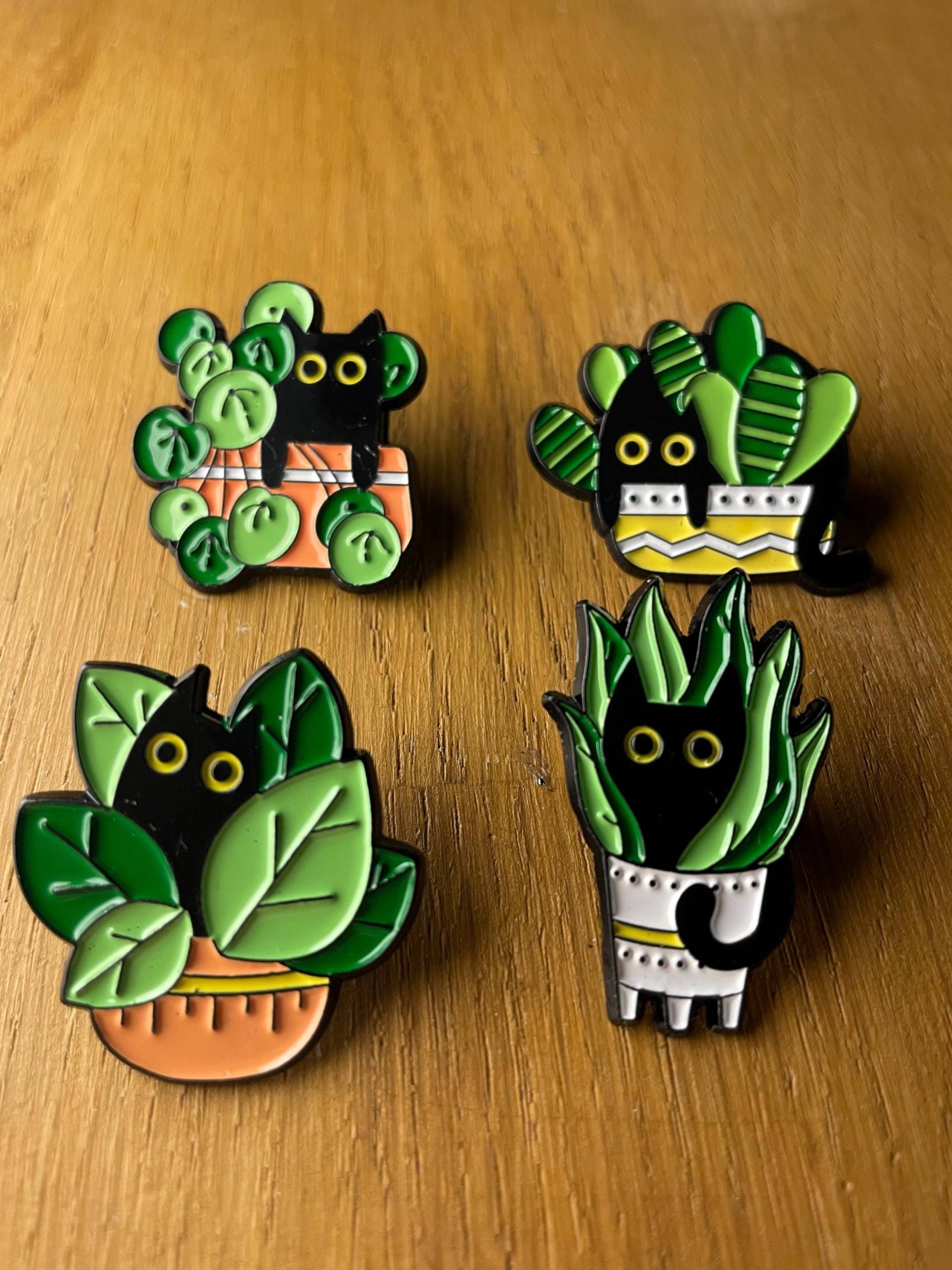 Katzen Pins Anstecker, Cat, Plant, Cute, Lustig, Black Schwarze Katze, Sweet, Süß Katzen Pins Anstecker, Cat, Plant, Cute, Lustig, Black Schwarze Katze, Sweet, Süß von FlauschFandom