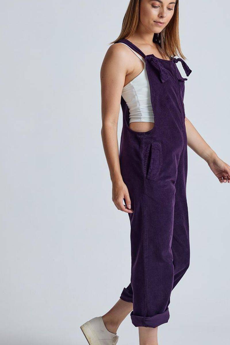 Cord-Latzhose Modell: Mary-Lou von Flax and Loom