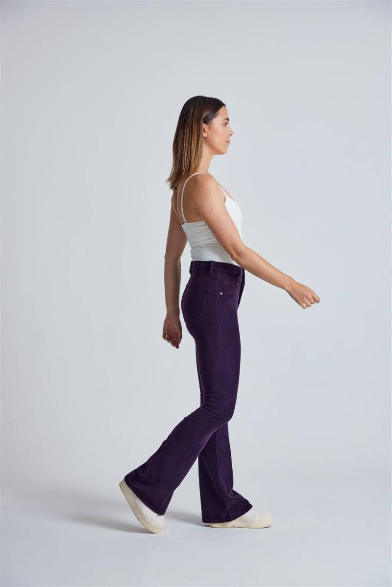 Cord-Schlaghose High Waist Skinny Modell: Mavis von Flax and Loom