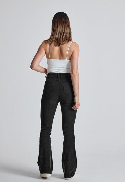 Flax and Loom Cord Schlaghose Skinny Fit Modell: Mavis von Flax and Loom