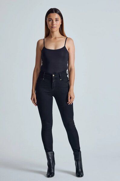 Flax and Loom High Waist Skinny Jeans Modell: Nina von Flax and Loom