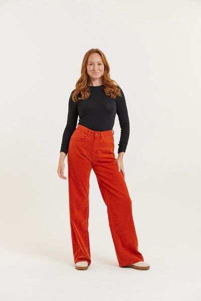 Flax and Loom Tencel Wide Leg Jeans Modell: Etta von Flax and Loom