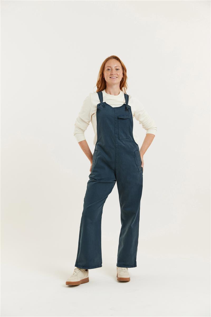 Tencel Latzhose Modell: Mary-Lou von Flax and Loom