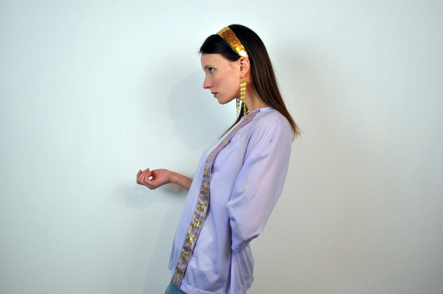 Kleopatra Bluse, Schiere 80Er Jahre Lila Lavendel Flieder Gold Klein Mittel Kleopatra Bluse, Schiere 80Er Jahre Lila Lavendel Flieder Gold Klein Mittel von FlaxfieldVintage
