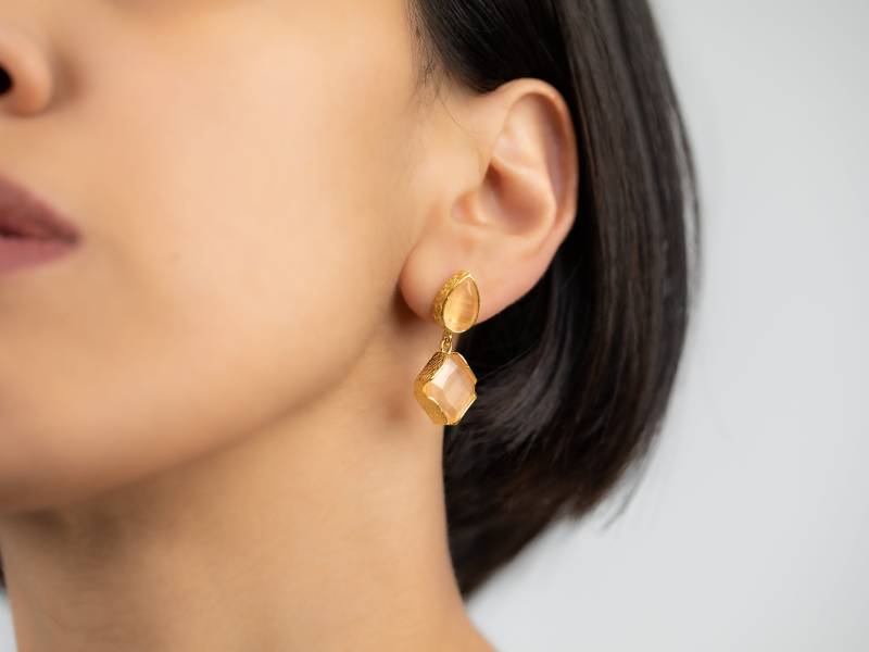 Handgemachte Honig Katzenauge Ohrringe 22K Gold Plated von Flechazojewelry