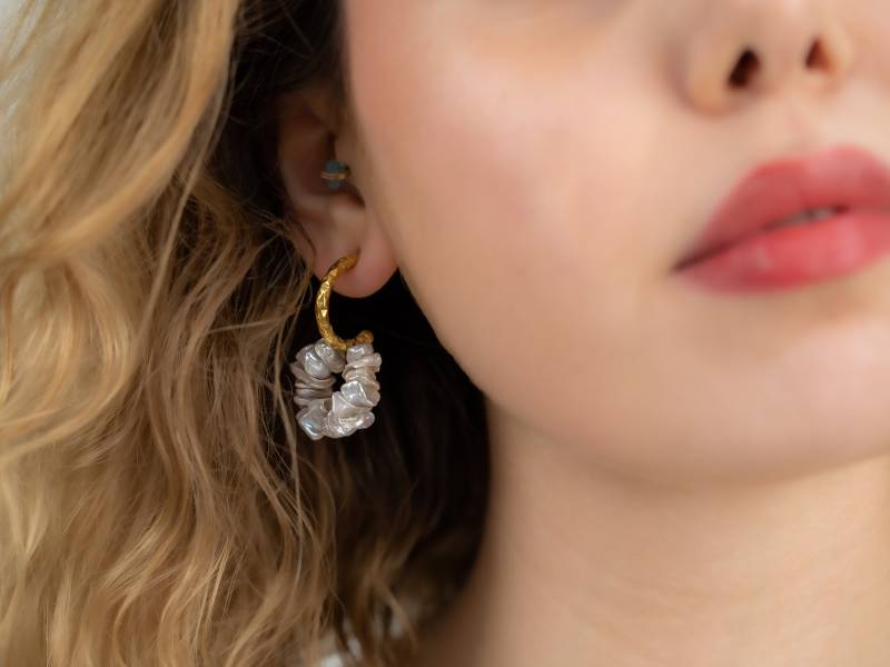 Handmade 22K Gold Filled Perle Baumeln Ohrringe Neujahr Geschenk Für Sie von Flechazojewelry