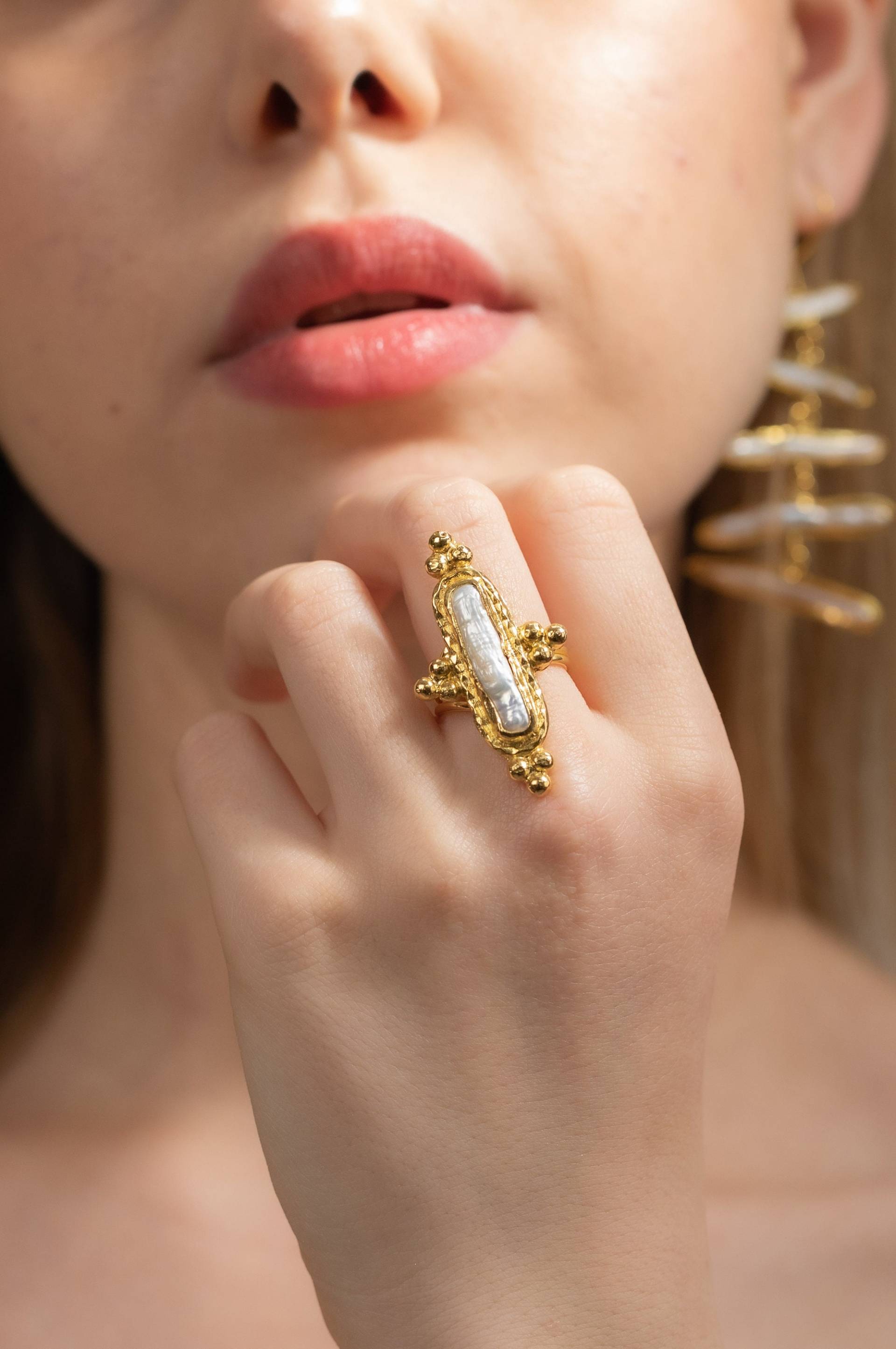 Süßwasser Perle Kreuz Ring 22K Gold Filled Statement Schmuck von Flechazojewelry