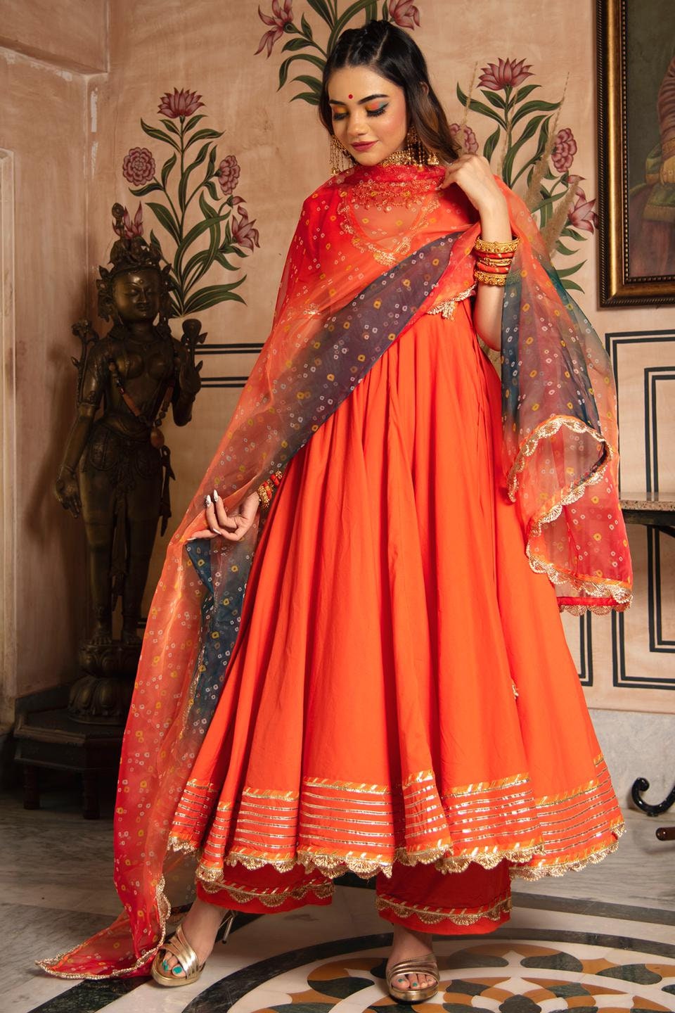 Bandhani Angrakha Set Bandhani Angrakha Set von FledglingWings