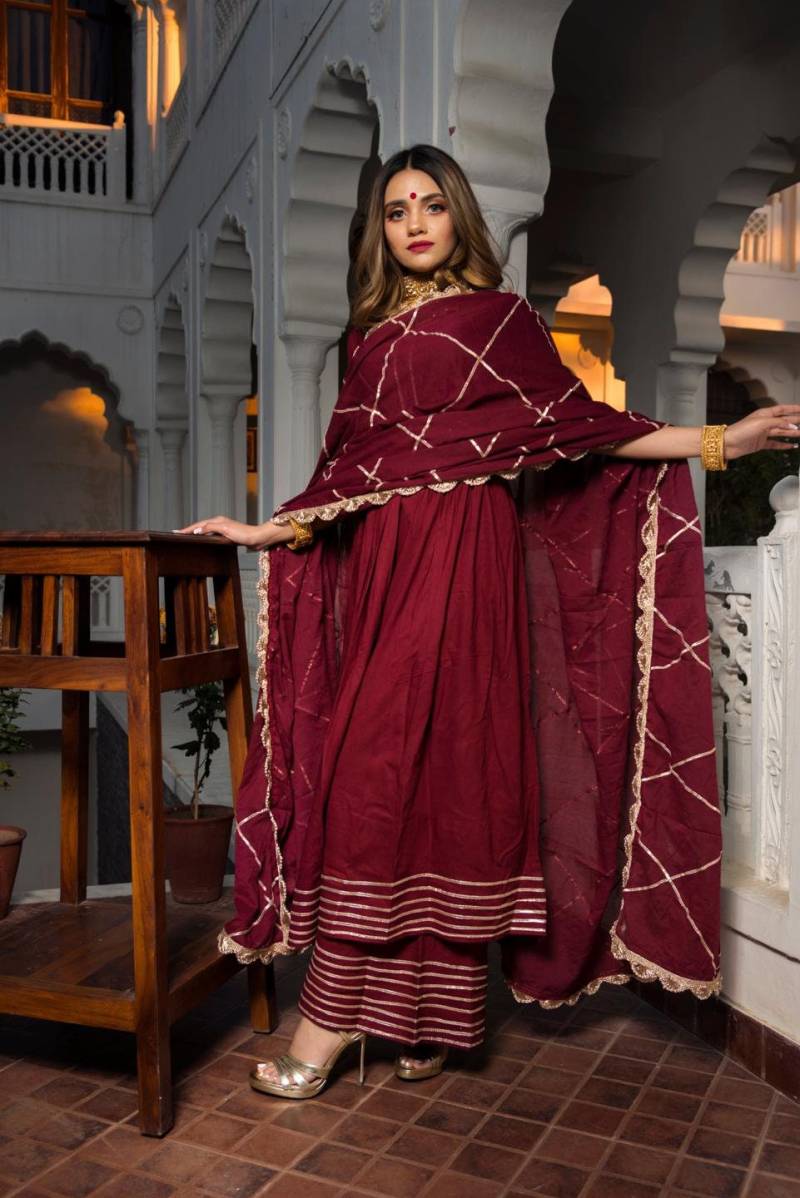 Gotta Jaal Maroon Baumwolle Anarkali von FledglingWings