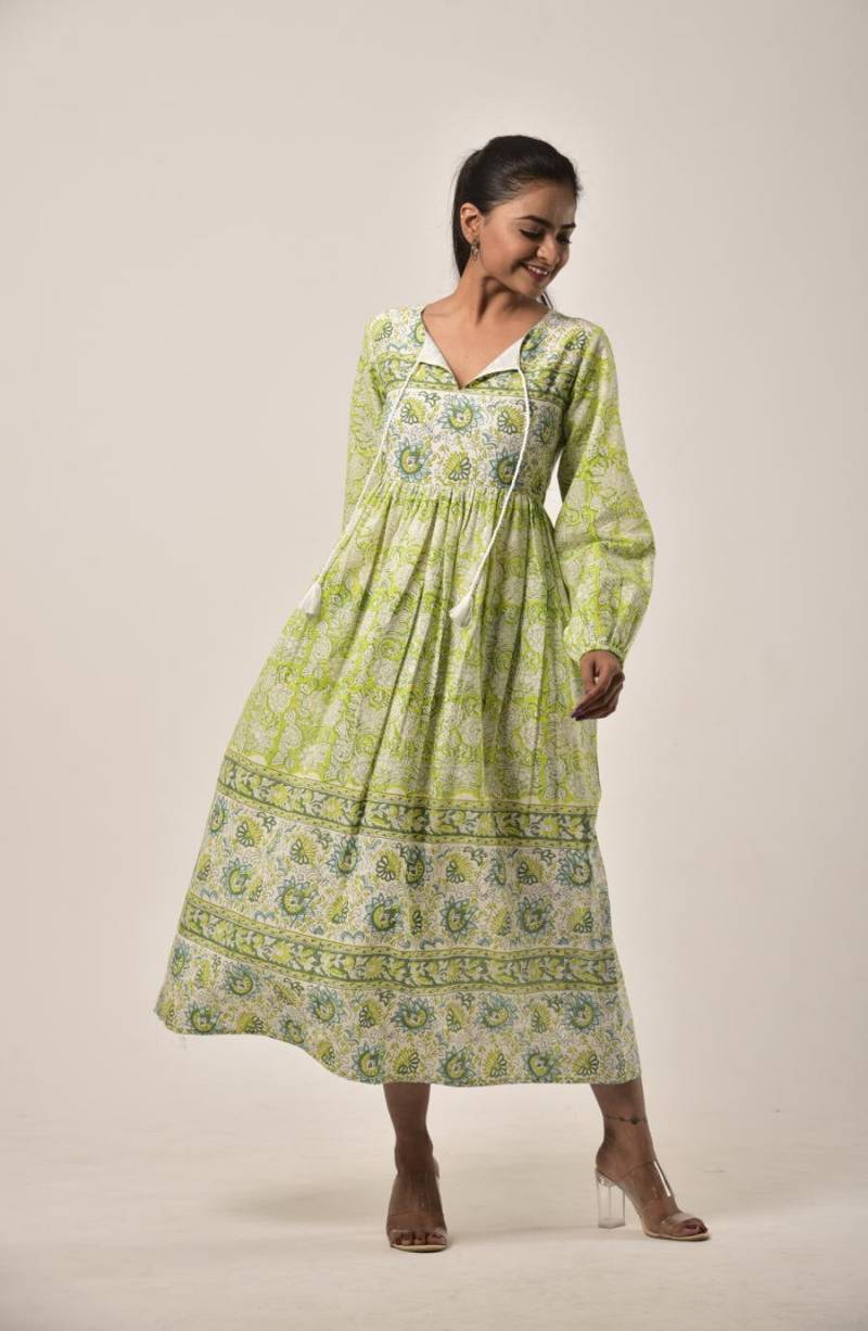 Limettengrünes Block Print Langes Kleid| Sommer | Urlaub Baumwollkleid Maxikleid Mit Taschen von FledglingWings