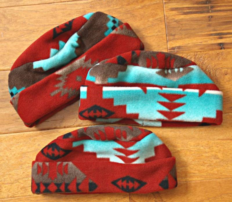 Cody Print Fleecemütze Southwestern Style Beanie Mit Bündchen von FleeceStudio