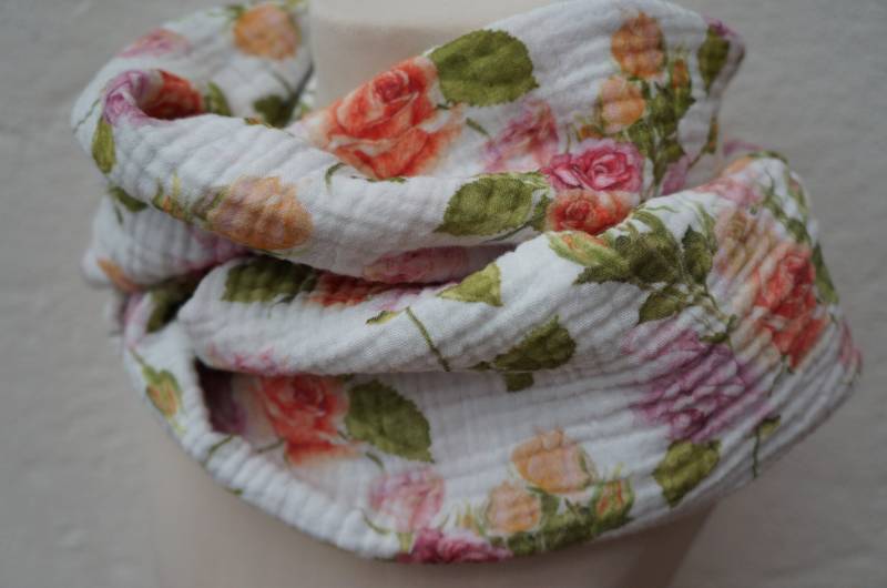 Loop Musselin Damen Rosen von FleerlingDesign