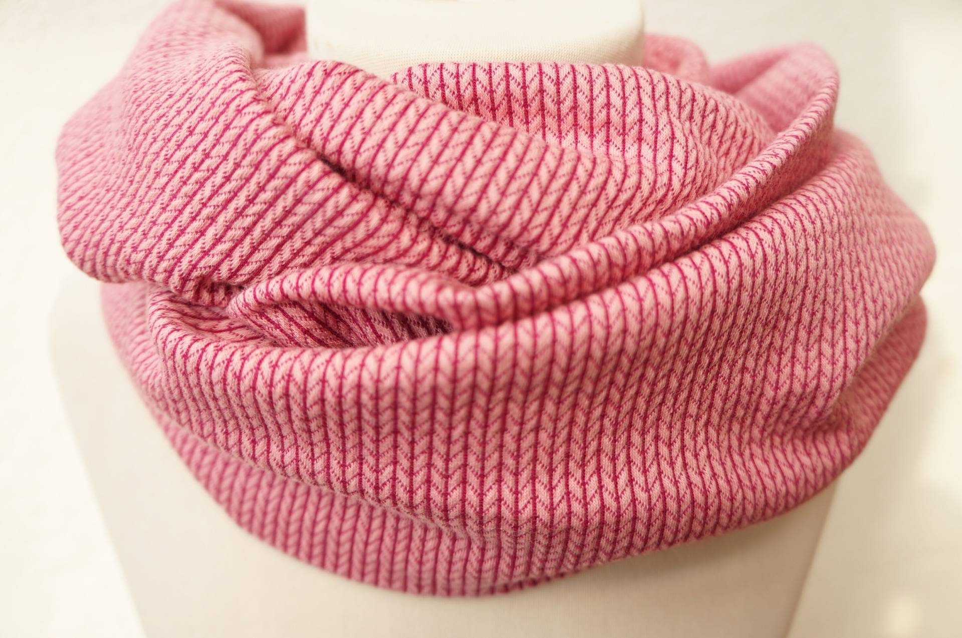Loop Schal Damen Mädchen Baumwoll Jacquard Bio Loop Schal Damen Mädchen Baumwoll Jacquard Bio von FleerlingDesign