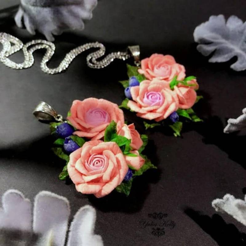 Blume Halskette, Pfirsich Rose Handgemachte Sanfte Sommer Schmuck, Halskette Fimo, Fimo Blumen von FleurClayDesign