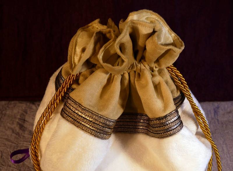 Beutel Tasche Handtasche Gold Beige Fell Beutel Tasche Handtasche Gold Beige Fell von FleurKiwi