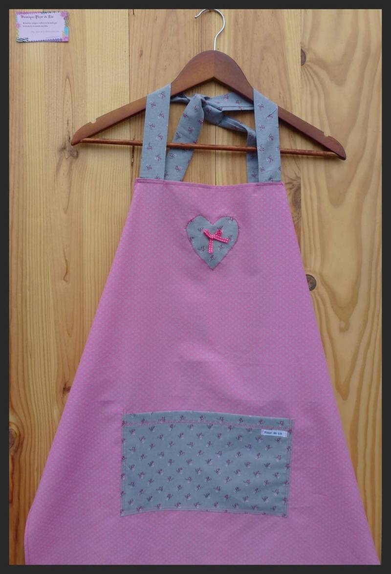 Küchenschürze "My Roses", Einheitsgröße von FleurdeLinBoutique