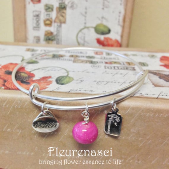 Blume Blütenblatt Bead Silber Einstellbar Armreif Mit Glauben Charme - 37Br-Fc ~ Benutzerdefinierte Auftragsposition Bestellformular Erforderlich von Fleurenasci