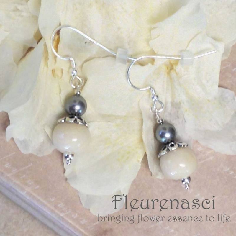 Ohrringe Blume Blütenblatt Mit Einem Sterling Silber Bead Cap #11Er-2 ~ Sonderanfertigung Bestellformular Erforderlich von Fleurenasci