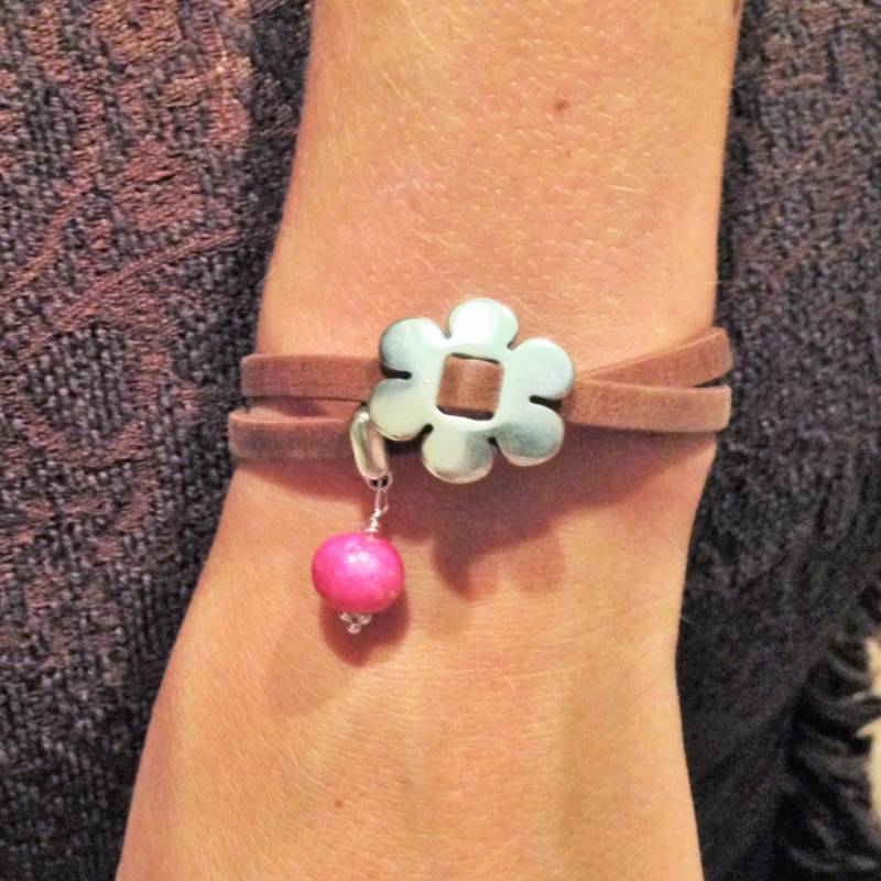 Petal Bead Arizona Lederarmband Wrap Mit Blume Charm #32Br-L3 ~ Benutzerdefinierte Bestellposition Bestellformular Erforderlich von Fleurenasci