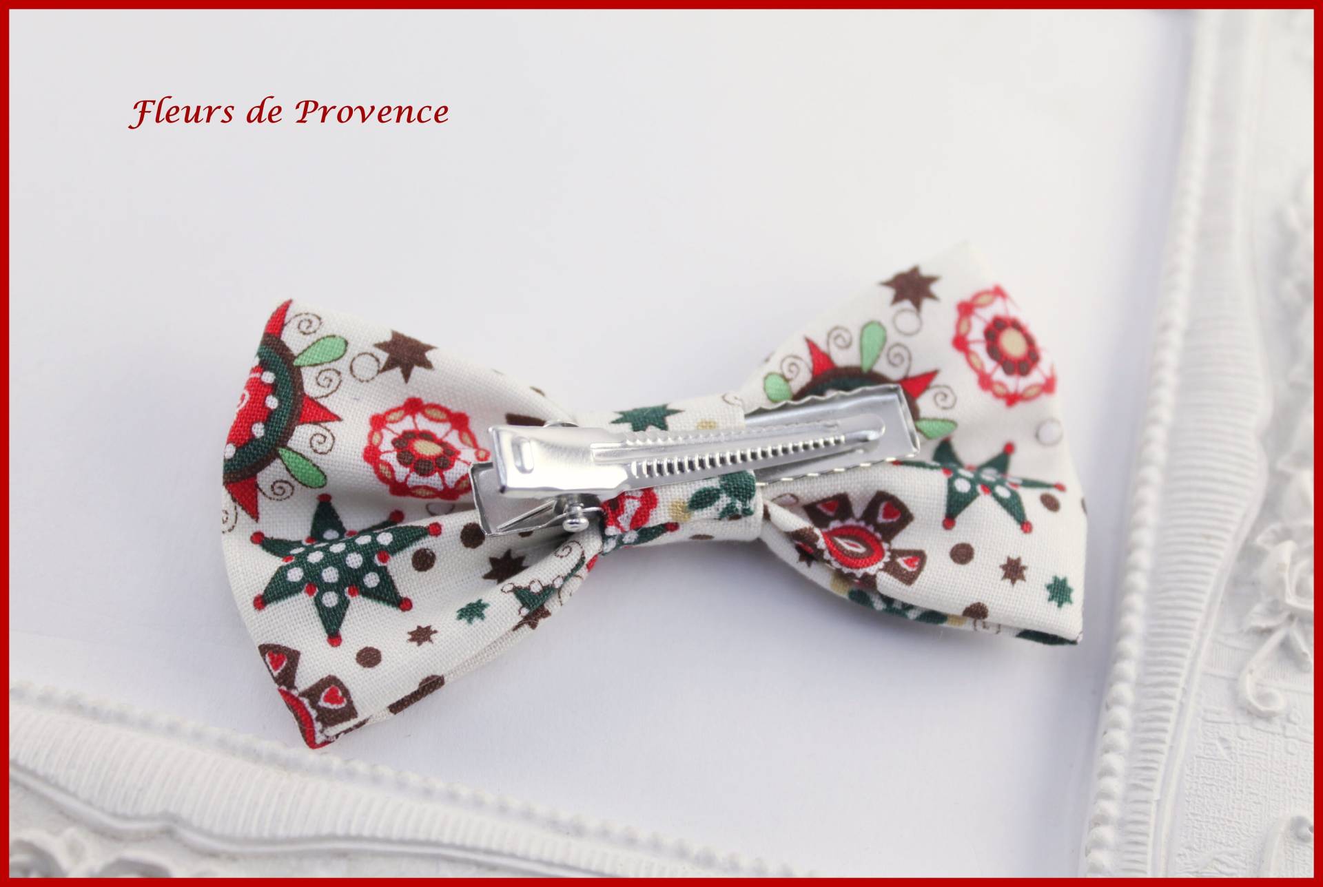 Barrette Noel Rote Fliege Und Elfenbein von FleursProvence