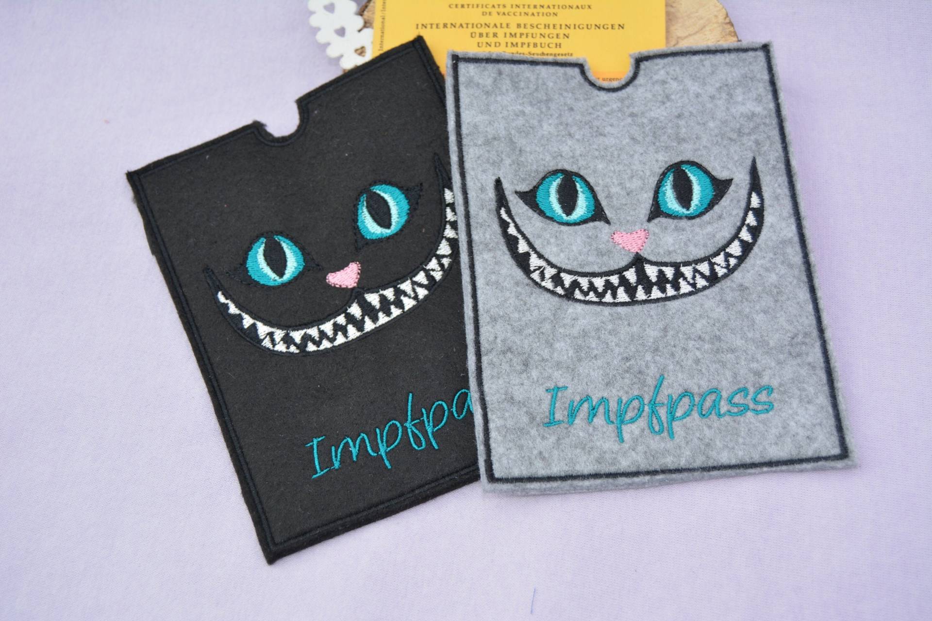 Impfpasshülle/Impfpasstasche Impfausweis Impfpasshülle/Impfpasstasche Impfausweis von Fliedernaht
