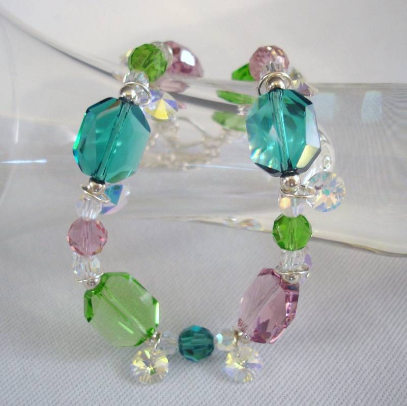 Swarovski Kristall Armband Lavendel, Blau, Grün Aurora Borealis, Sterling Silber Swarovski Kristall Armband Lavendel, Blau, Grün Aurora Borealis, Sterling Silber von FlightsofFancyDesign