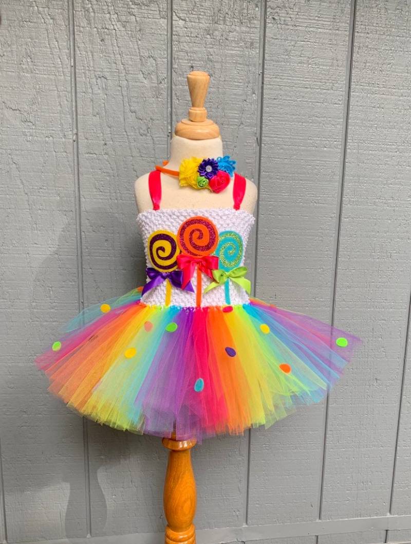 Candy Land Kostüm - Regenbogen Tutu Lollipop Halloweenkostüm Mädchenkostüm Partykleid Candyland Kleid -Kostüme Für Mädchen von FlipFlopLollipop