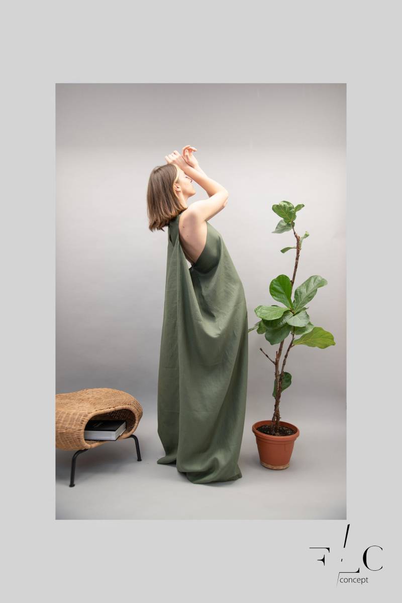 Grünes Kaftankleid/Handgemachtes Leinenkleid/Seitlich Drapiertes Kleid/Elegantes Kleid/Zero Waste Kleid/Grünes Maxikleid/Sommerkleid/Fließendes von FloConcept