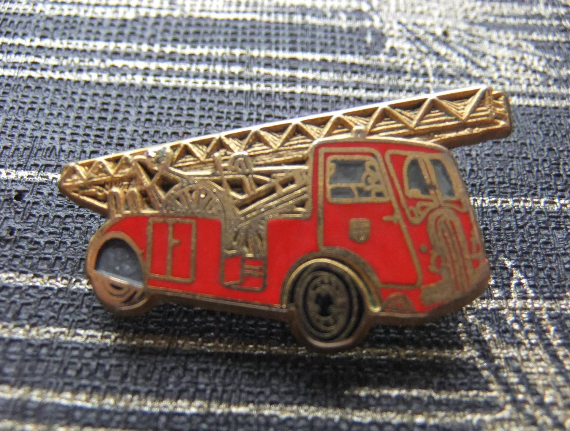 Lapel Pin Altes Feuerwehrfahrzeug Sammler Berufe von FlohmiOmi