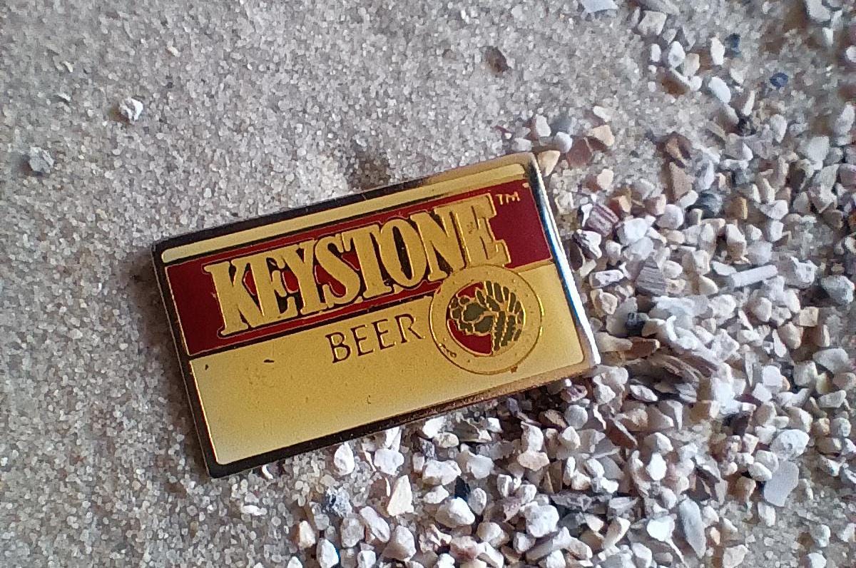 Lapel Pin Anstecknadel Keystone Beer Getränke Alkohol Bier Sammler Werbemittel von FlohmiOmi