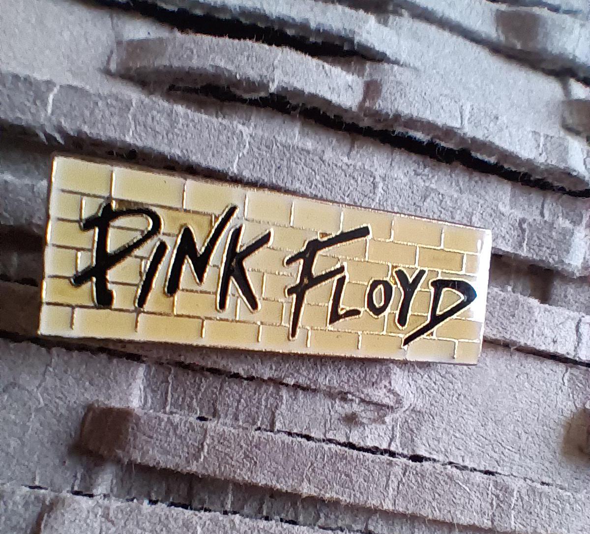 Lapel Pin Anstecknadel Pink Floyd The Wall Vintage Musik Sammler Fanartikel Lapel Pin Anstecknadel Pink Floyd The Wall Vintage Musik Sammler Fanartikel von FlohmiOmi
