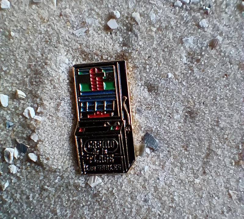 Lapel Pin Anstecknadel Spielautomat Casino Einarmiger Bandit Sammler Werbemittel von FlohmiOmi