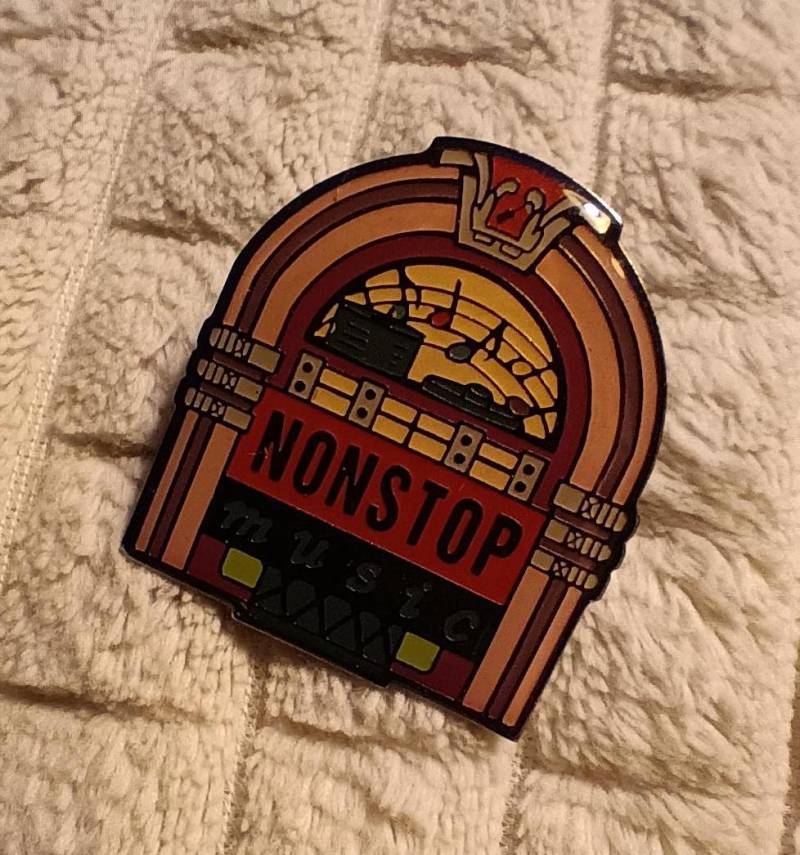 Lapel Pin Musikbox Jukebox Sammler Musik, Platte, Single von FlohmiOmi