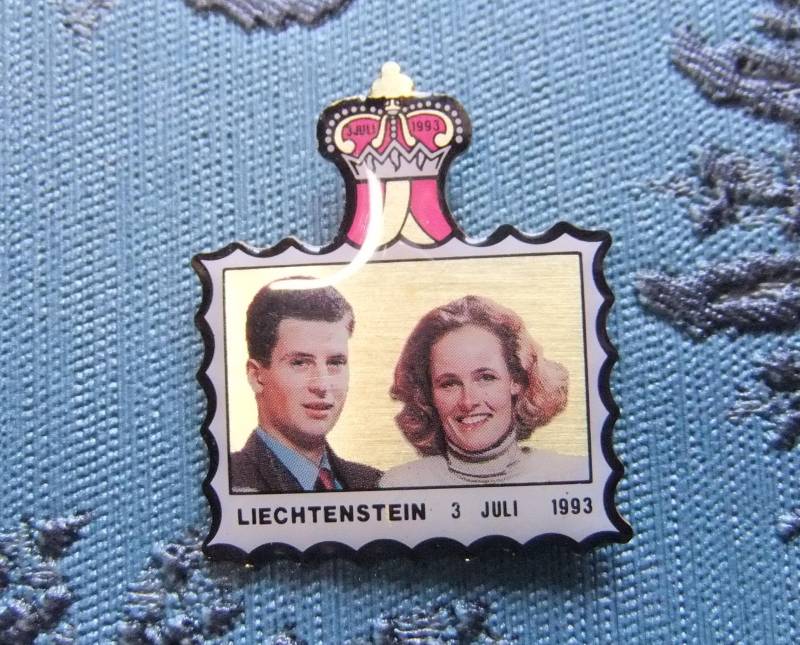 Pin Absolute Rarität Adel Hochzeit Heirat Erbprinz Von Liechtenstein Anstecknadel von FlohmiOmi