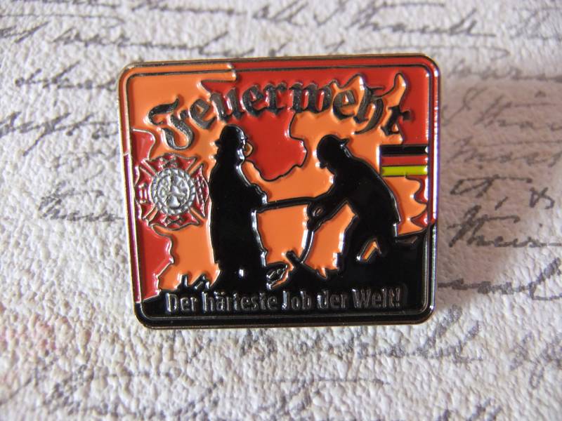 Pin Anstecknadel Feuerwehr Der Härteste Job Welt von FlohmiOmi